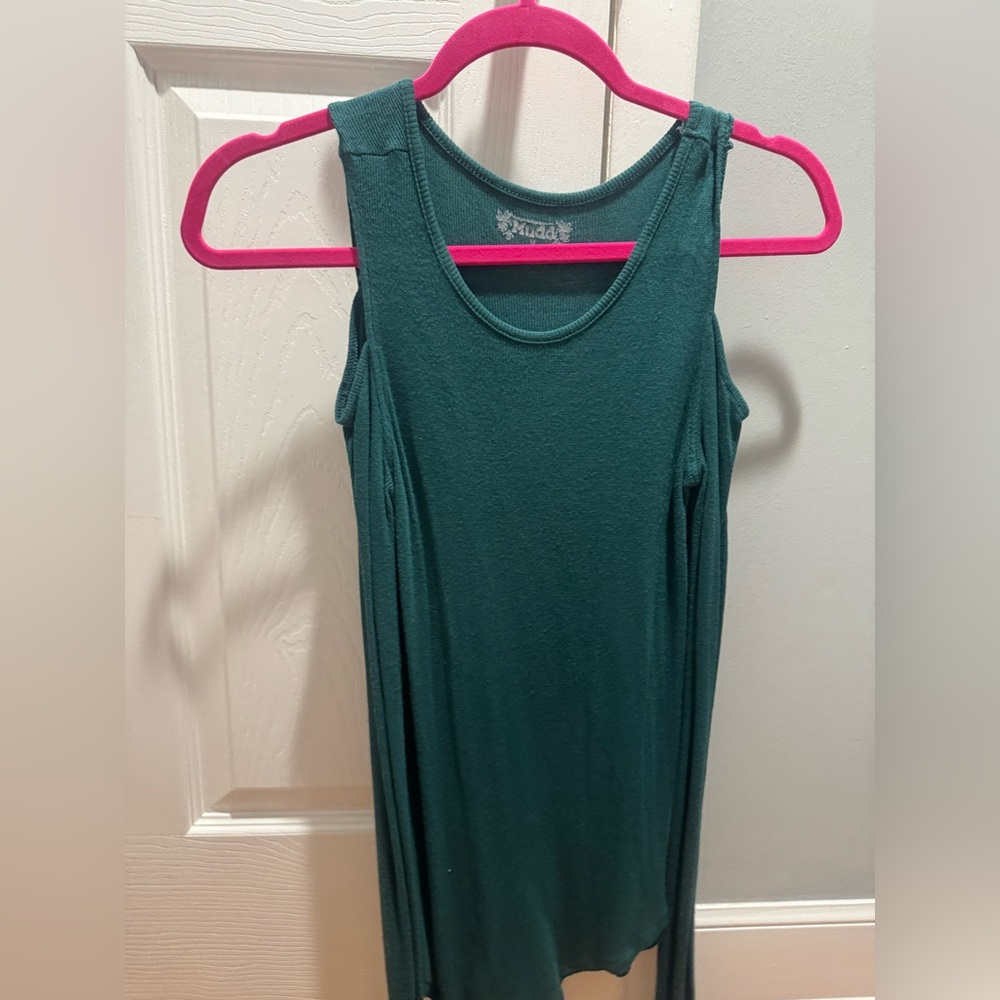 Women's Green Sleeveless Top